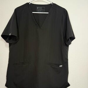 Figs Women's Black V-Neck Scrub Top